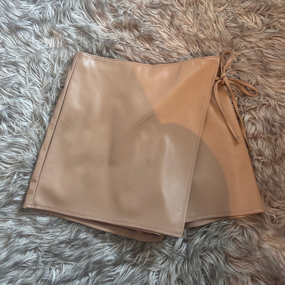 Abercrombie & Fitch Camel Faux Leather Skirt